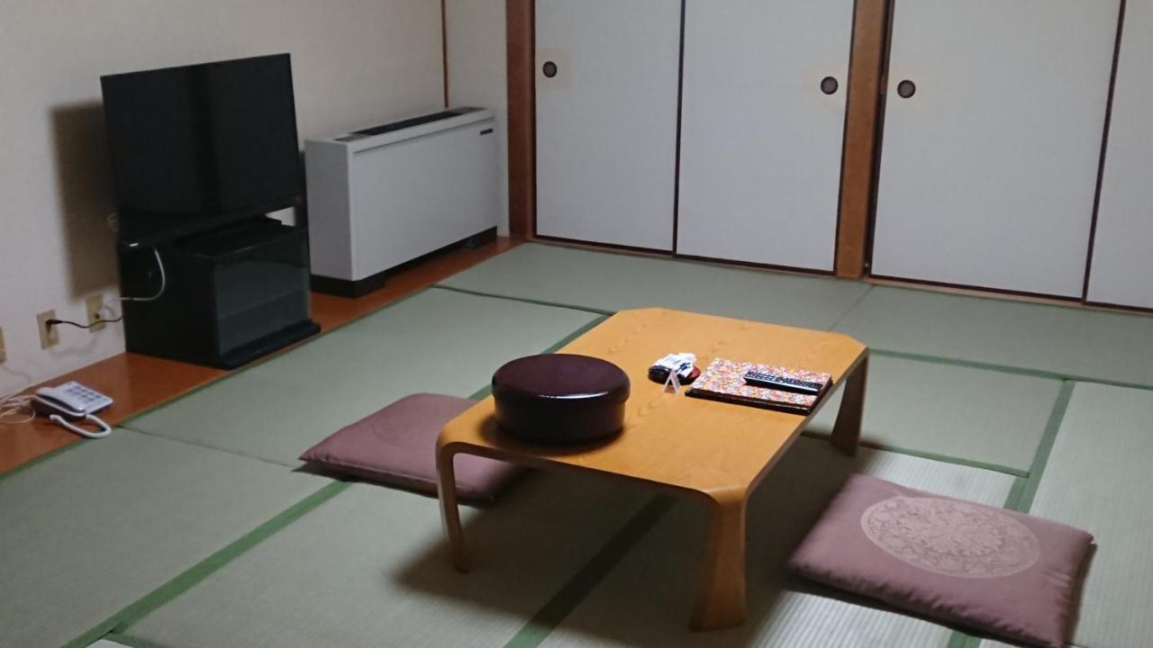 The Gran Resort Elegante Awajishima Buitenkant foto