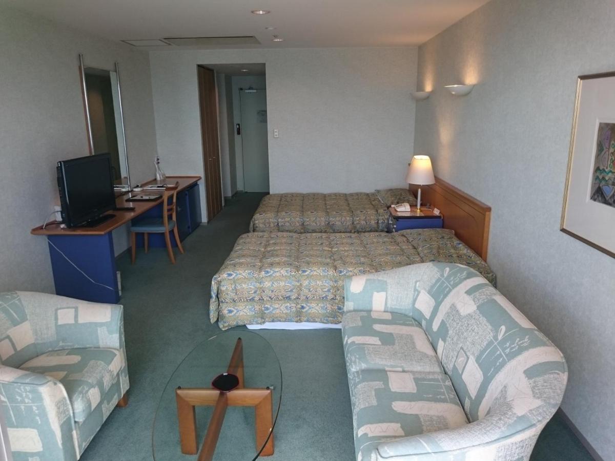 The Gran Resort Elegante Awajishima Buitenkant foto