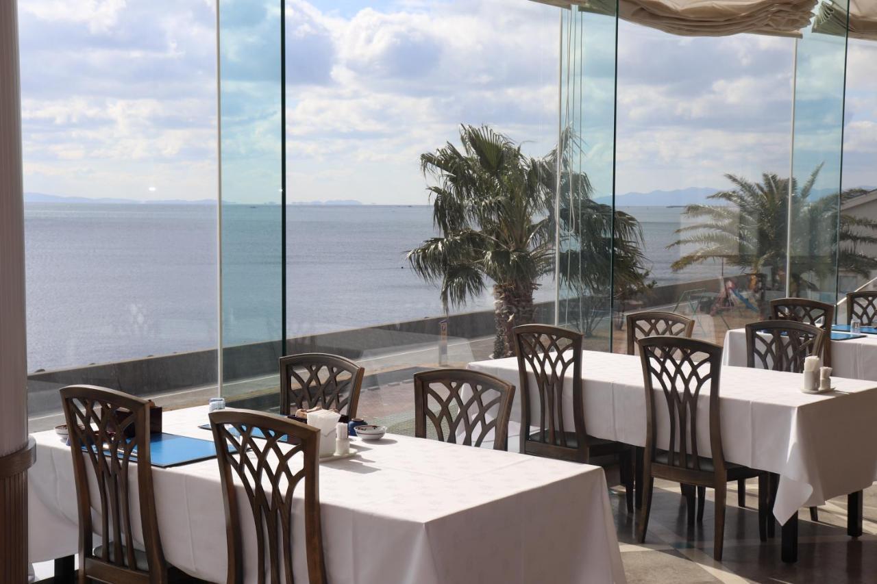 The Gran Resort Elegante Awajishima Buitenkant foto