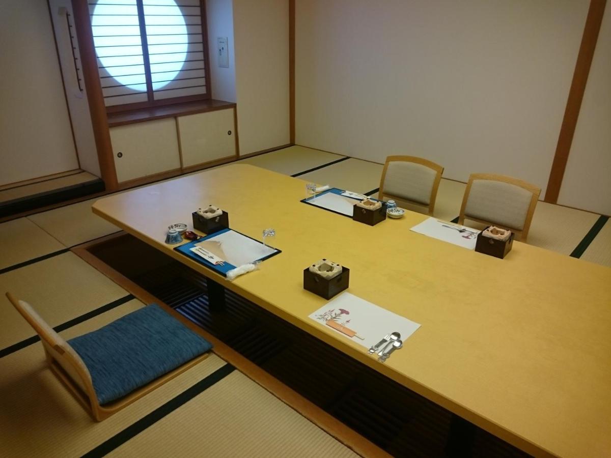 The Gran Resort Elegante Awajishima Buitenkant foto