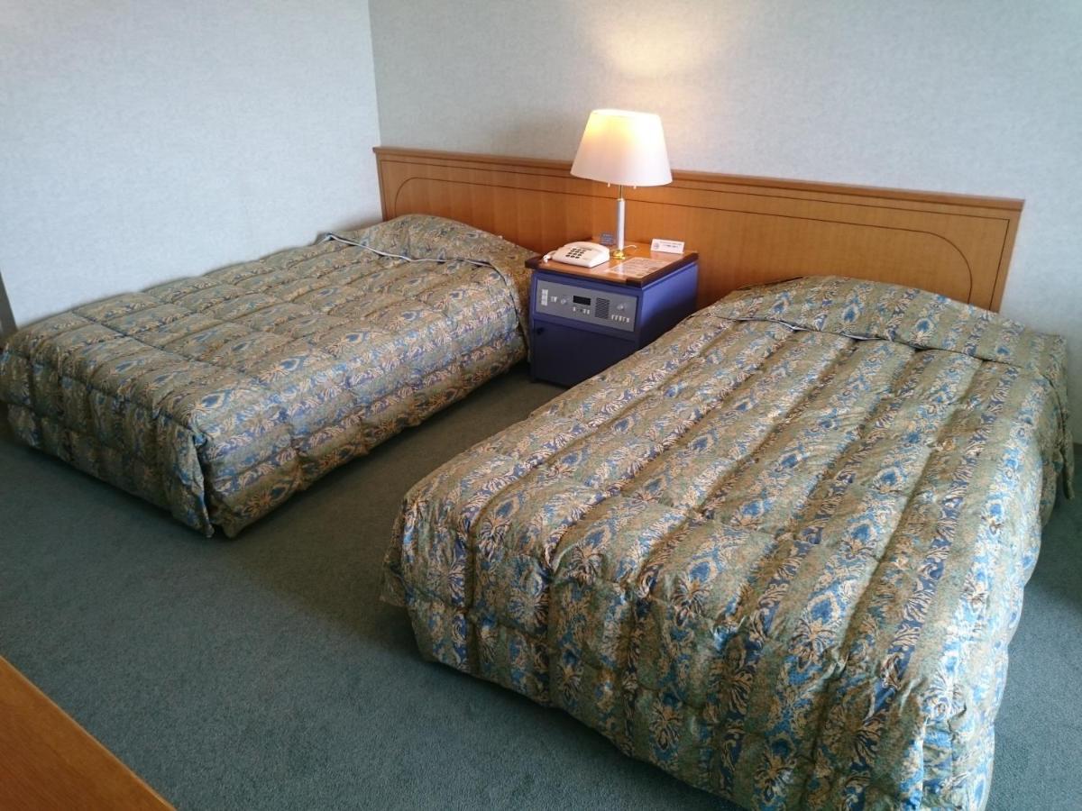The Gran Resort Elegante Awajishima Buitenkant foto
