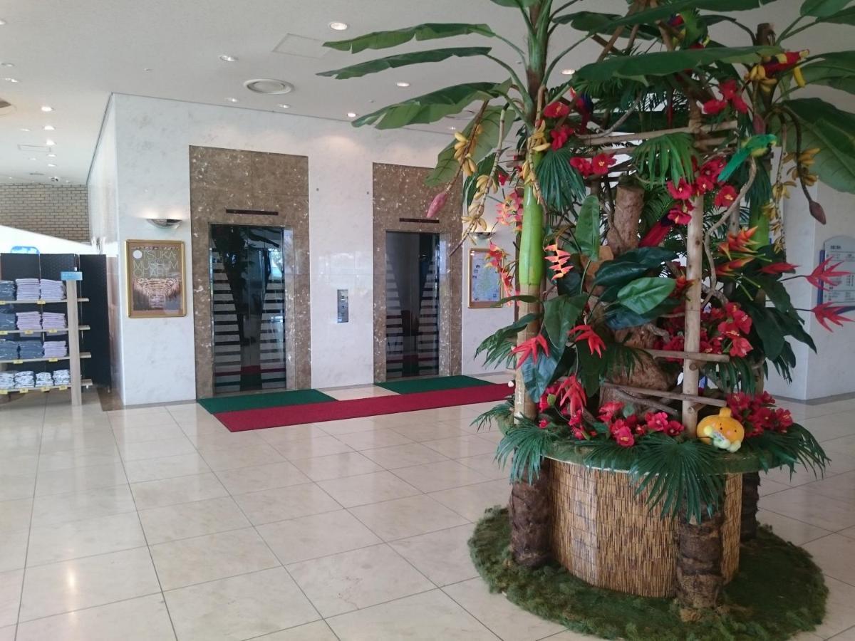 The Gran Resort Elegante Awajishima Buitenkant foto